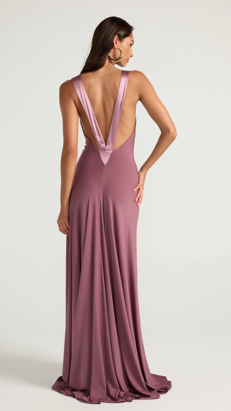 Ance Gria Rosa Gown