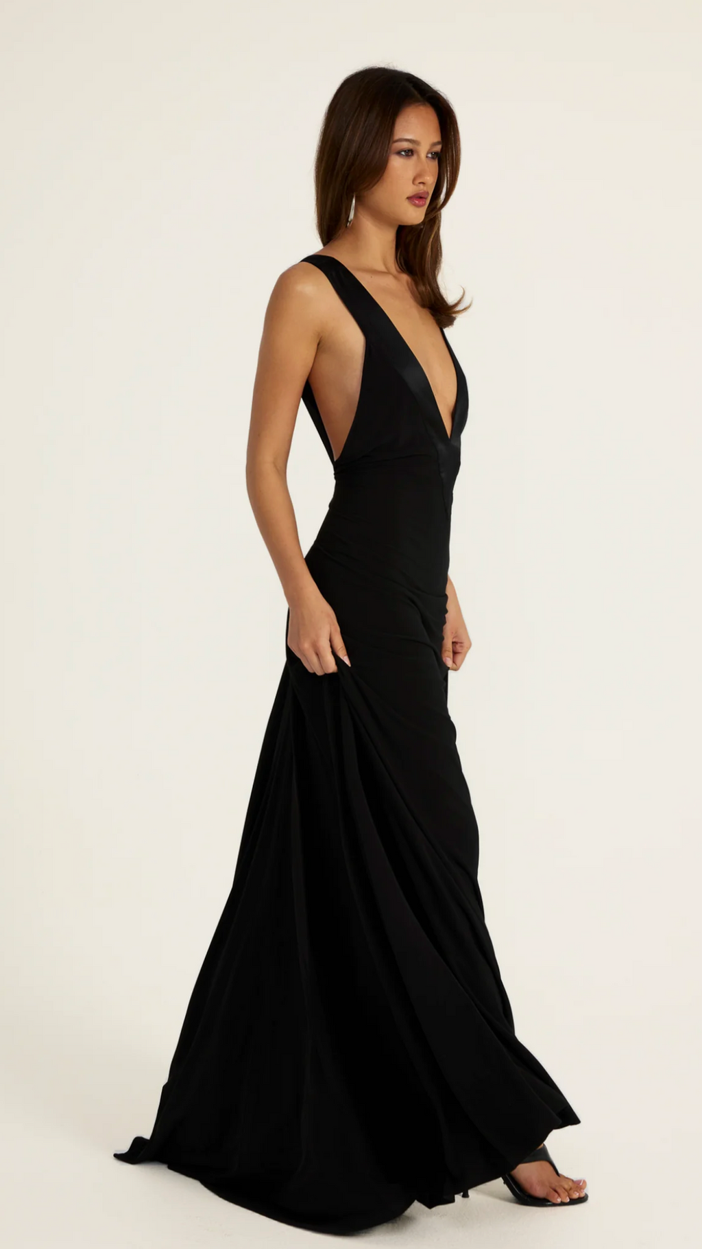 ANCE GRIA ROSA GOWN BLACK